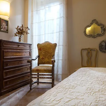 Interno Due * Spoleto